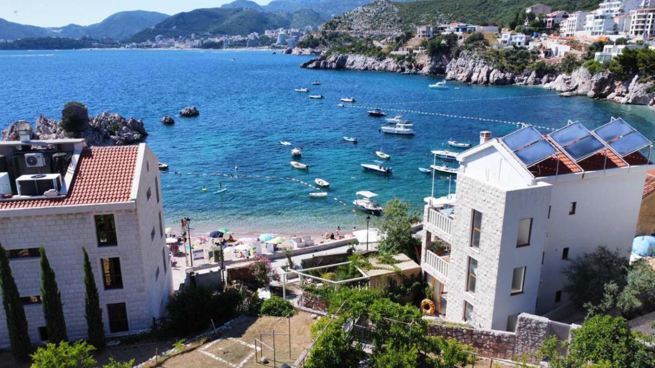 Sara With Seaview Apartment Budva